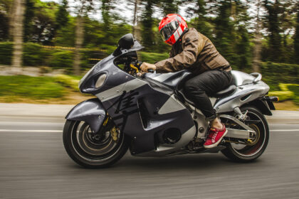 MUP upozorava: Četiri motociklista stradala u tri sata