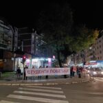 ,,Tri poljupca hoću ja" sinoć na Maloj pijaci